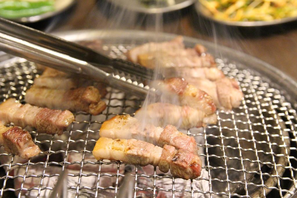 N Fourseason Hotel Myeongdong 首爾 外观 照片