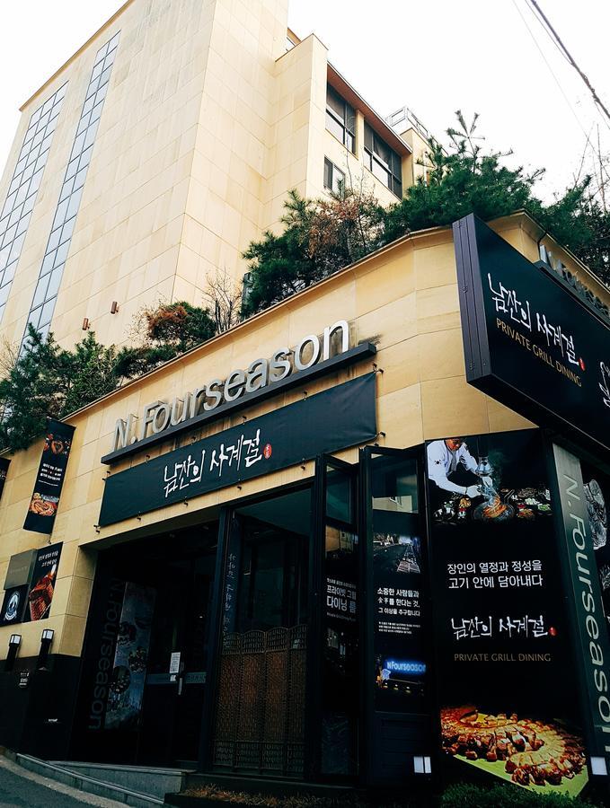 N Fourseason Hotel Myeongdong 首爾 外观 照片